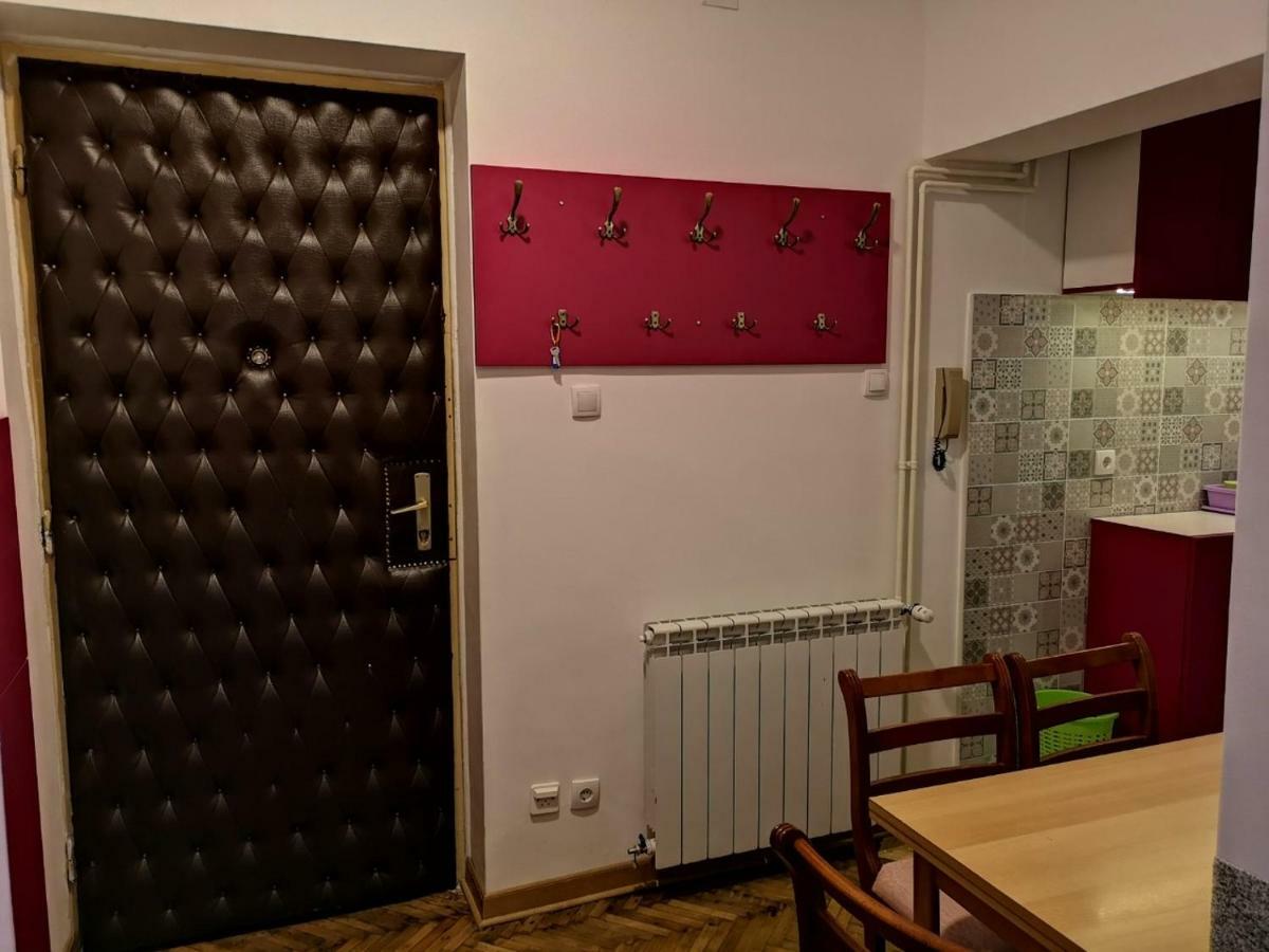 Slavija Square Apartment Belgrade Luaran gambar